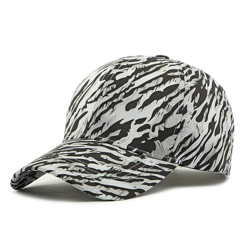 Leona — casquette baseball léopard — Gris